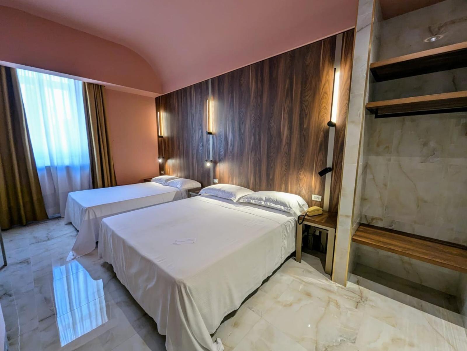 Villa Adriatica Ambienthotels Римини Екстериор снимка